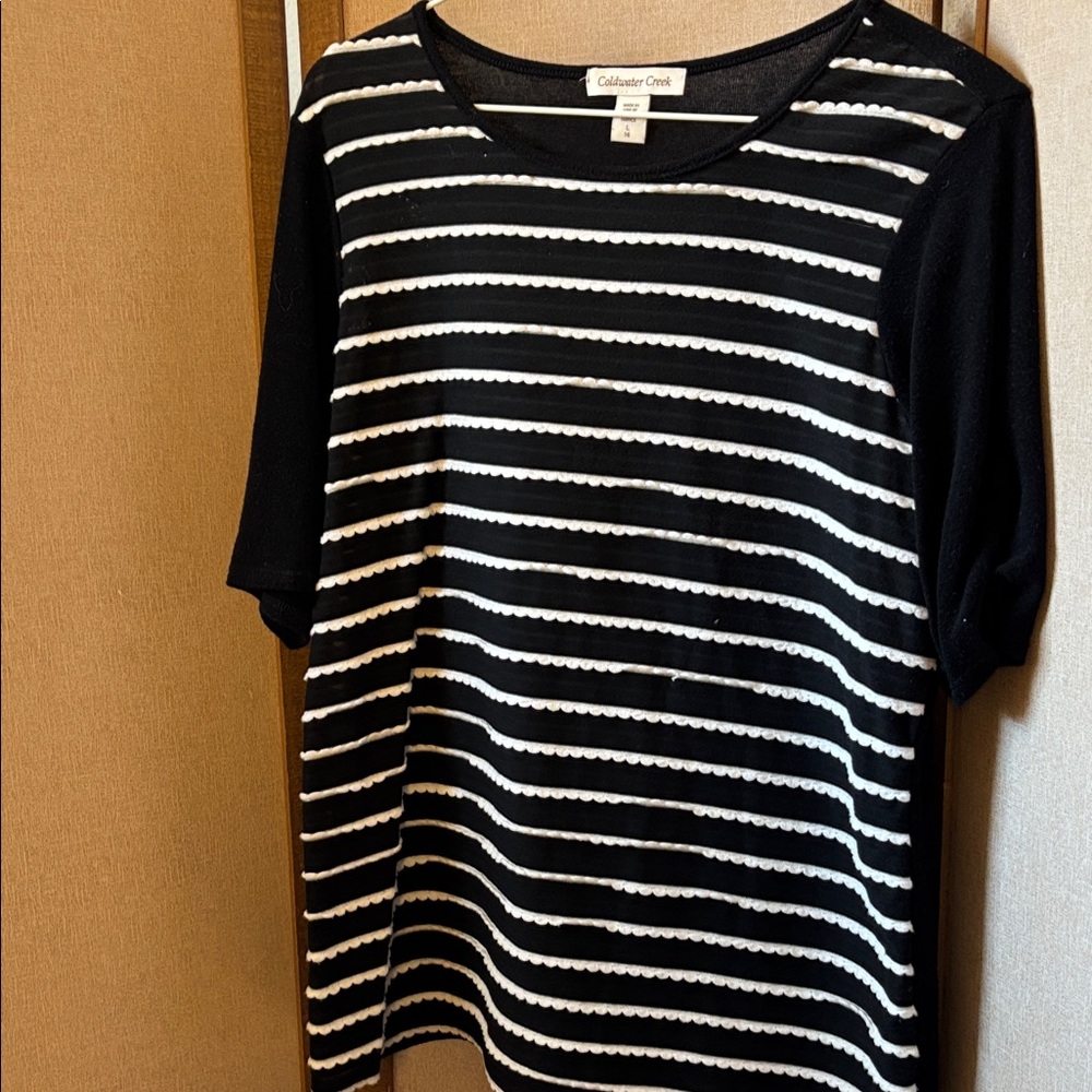 Coldwater Creek Black and White Patterned Short Sleeve Top Large